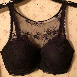 BEAUTIFUL ☺️ high neck Dream Angels lined Demi bra